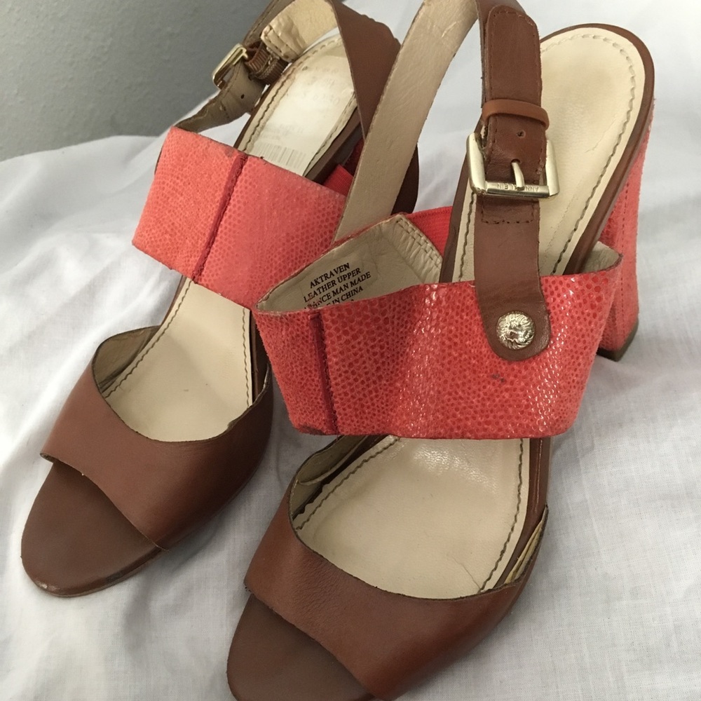 Anne Klein Heel